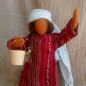 Preview: Erzählfigur Frau mit Holzeimer